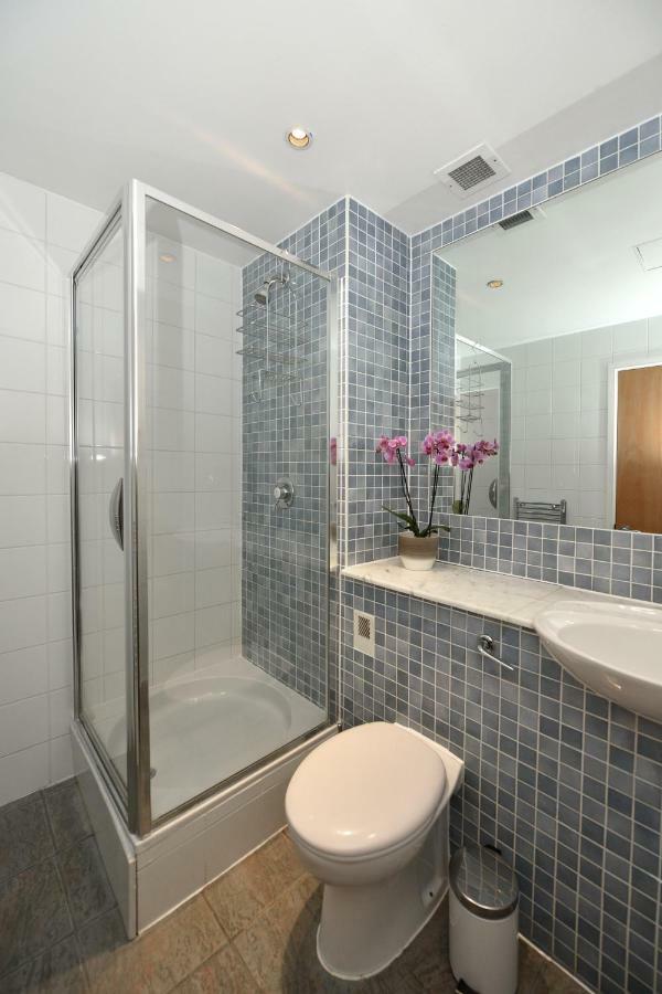Modern & Peaceful Flat 2 Mins To Tube Apartamento Londres