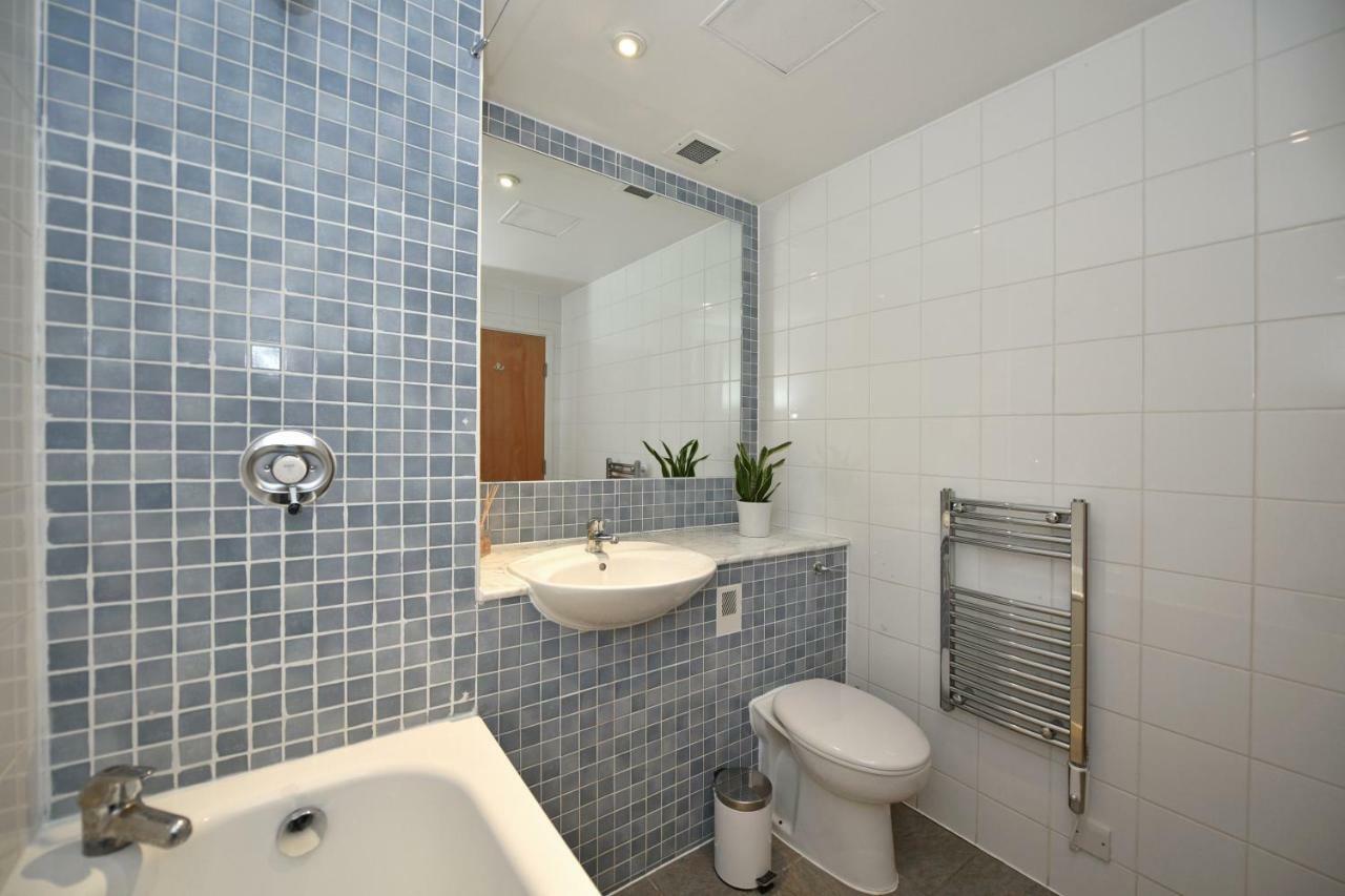 Apartamento Modern & Peaceful Flat 2 Mins To Tube Londres