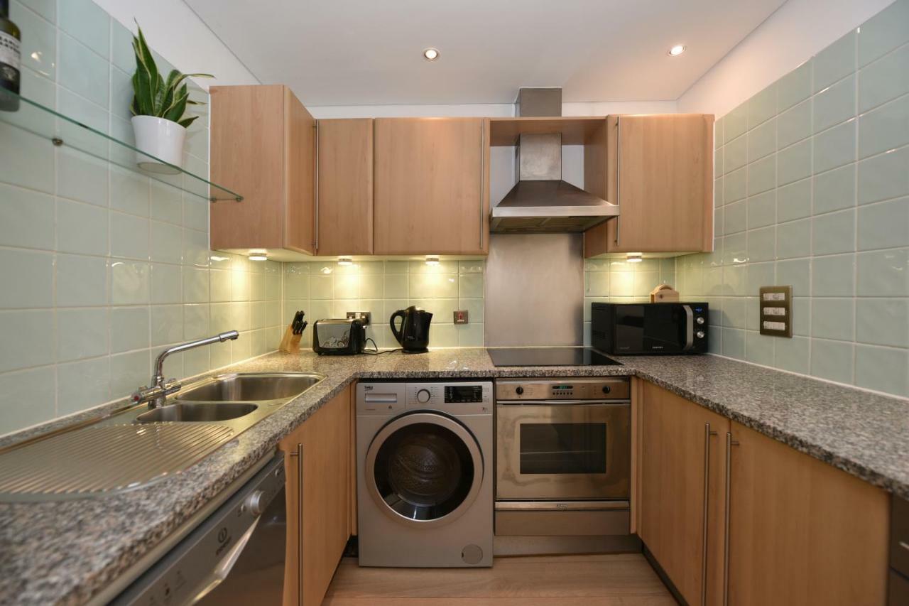 Modern & Peaceful Flat 2 Mins To Tube Apartamento